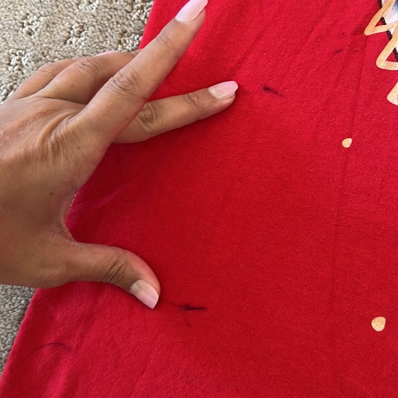 Vintage 90s Disney Mickey and Minnie Holiday Skiing One Size Shirt - Picture 7 of 7